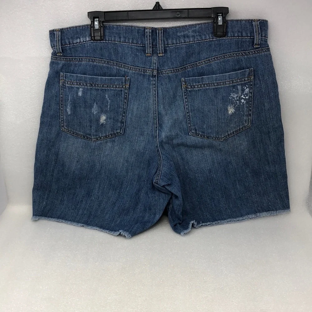 NY&CO. Shorts Distressed Jean Size 14